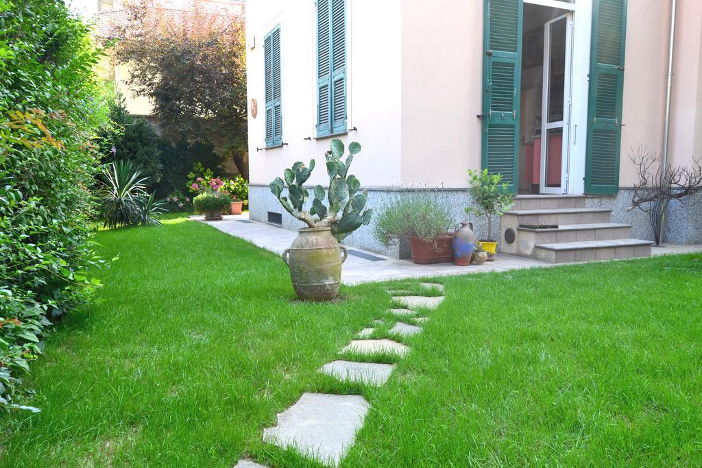 Bed and Breakfast Al Giardino Degli Artisti Кайро-Монтенотте Экстерьер фото